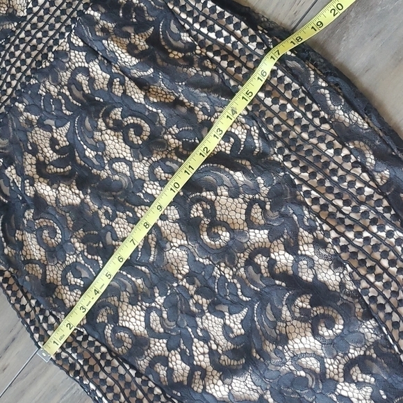 PrettyLittleThing Womens Lace Crochet High Halter Neck dress sz 8 - Picture 7 of 13